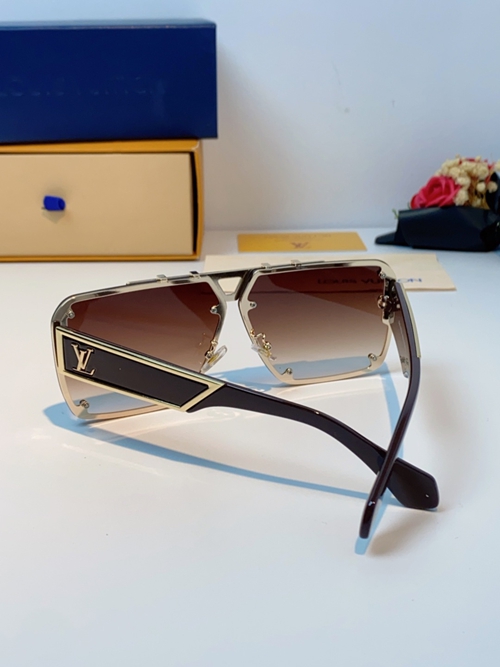 ルイヴィトンサングラス側面デザイン